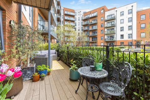 1 bedroom ground floor flat for sale, West Green Drive, Crawley