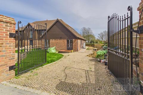 3 bedroom house for sale, Moons Hill, Ninfield