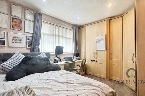 3 bedroom bungalow for sale, Ingleby Close, Oldham OL2