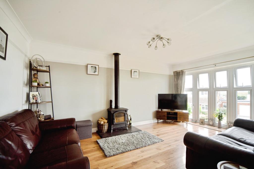 Living room, fireplace
