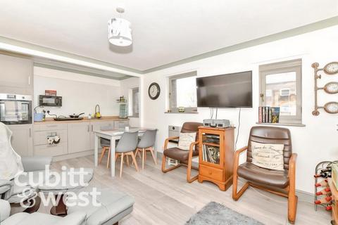 1 bedroom apartment to rent, Simpson Road Portsmouth PO2