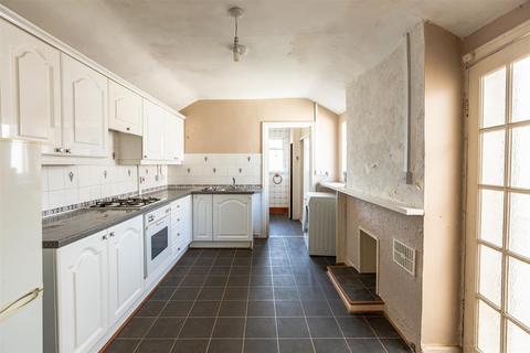 2 bedroom property for sale, Station Road, Llanelli