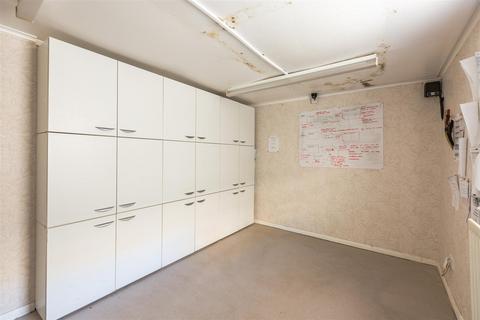 2 bedroom property for sale, Station Road, Llanelli