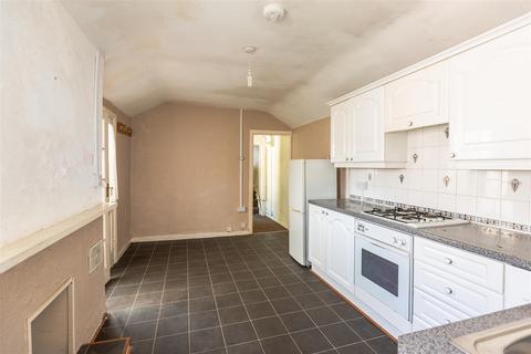 2 bedroom property for sale, Station Road, Llanelli