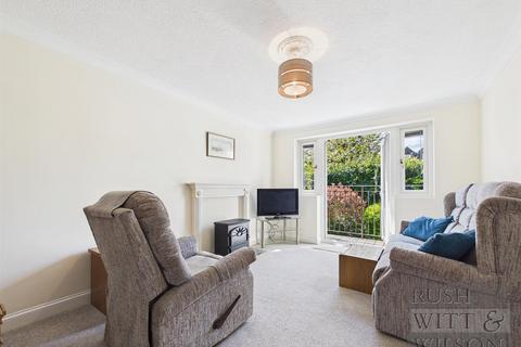 1 bedroom retirement property for sale, Abbey Court, Battle