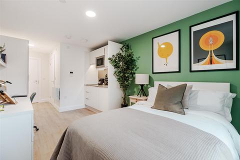 Studio to rent, Neal Drive, Cambridge CB4