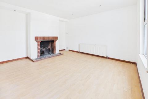 4 bedroom semi-detached house for sale, 30 Alexandra Road, Skegness