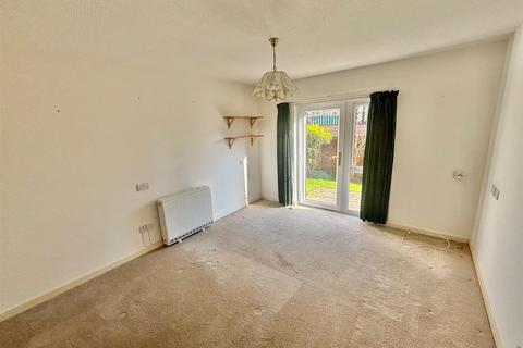 1 bedroom flat for sale, Polebarn Road, Trowbridge BA14