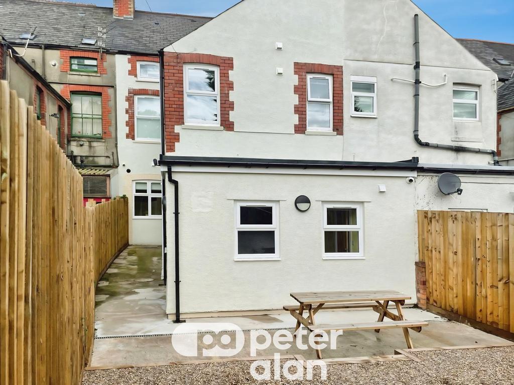 House in Cardiff, Adamsdown - View 5
