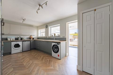 3 bedroom terraced house for sale, Lighthouse Close, Happisburgh