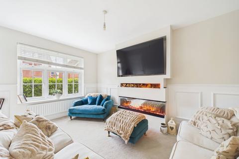 4 bedroom semi-detached house for sale, Galton Way, Warfield, Berkshire, RG42