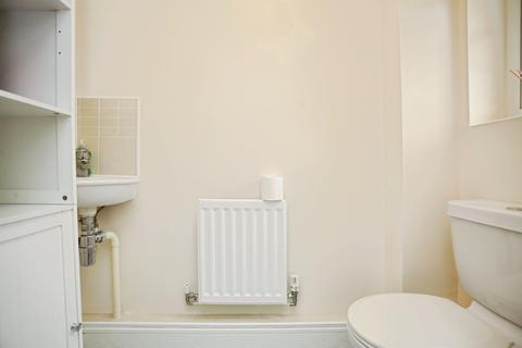 3 bedroom end of terrace house for sale, Izod Road, Rugby