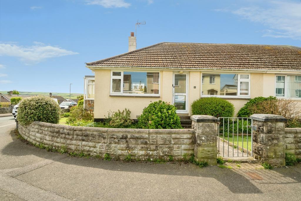 2 bedroom bungalow for sale