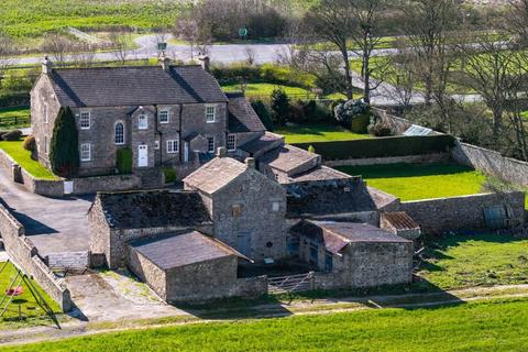 6 bedroom farm house for sale, Greta Bridge DL12