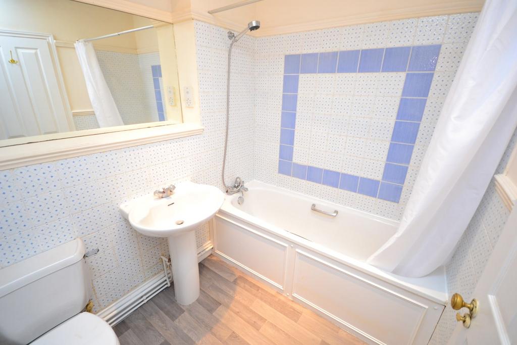 Apartment in Brighton - View 5