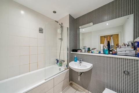 1 bedroom flat for sale, Anthony Court, Larden Road, London, W3