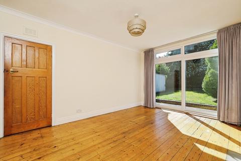 3 bedroom detached house for sale, Charnock Avenue, Wollaton, Nottingham, NG8