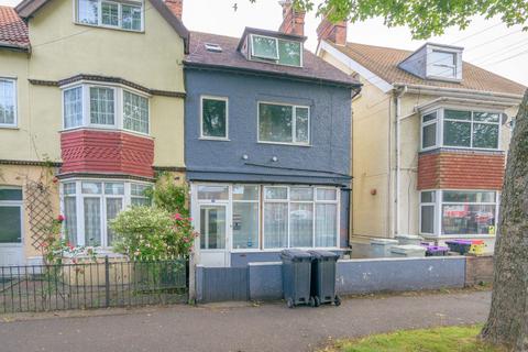1 bedroom flat for sale, Cecil Avenue, Skegness PE25