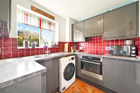 Studio for sale, Draycott Close, Cricklewood, London, NW2