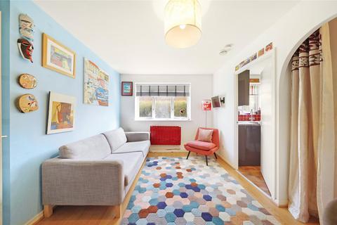 Studio for sale, Draycott Close, Cricklewood, London, NW2