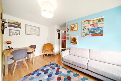 Draycott Close, Cricklewood, London, NW2