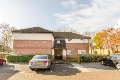 2 bedroom flat for sale, Campbell Gordon Way, Gladstone Park, London, NW2
