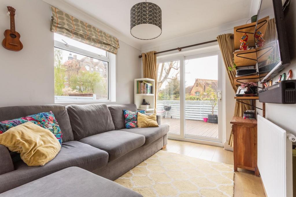 Apartment in Brighton, Queen's Park - View 2