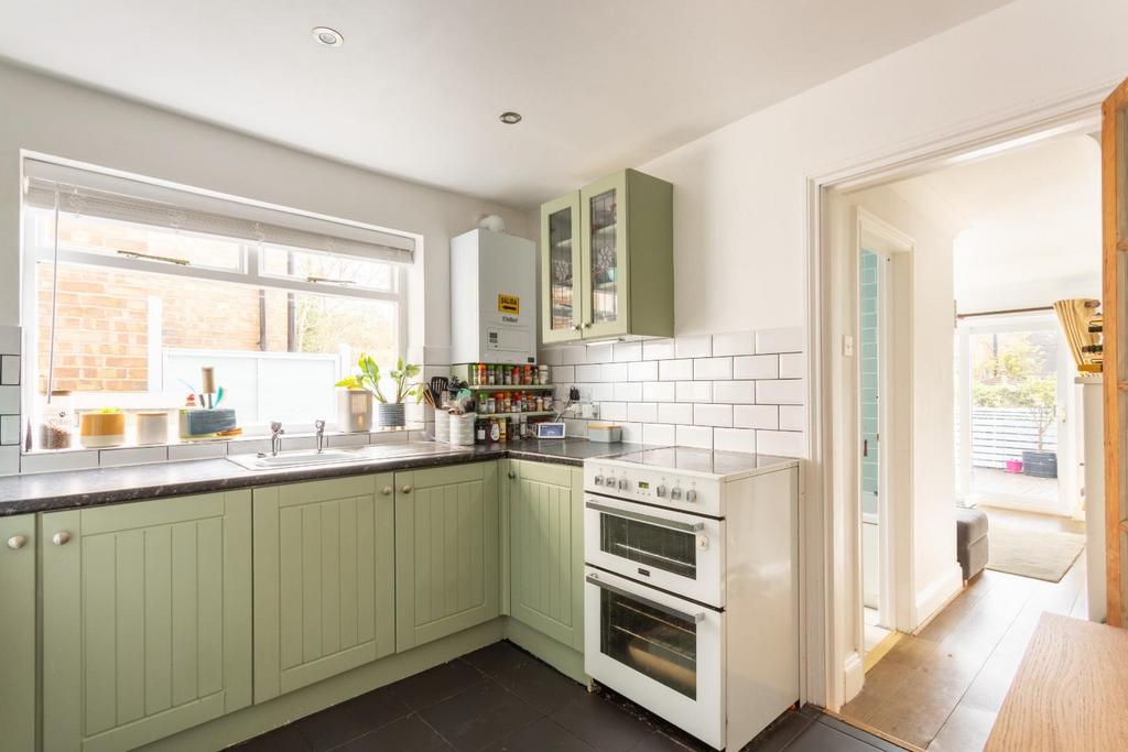 Apartment in Brighton, Queen's Park - View 5
