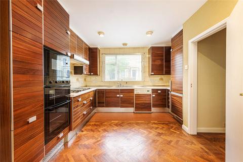 4 bedroom detached house for sale, Endlesham Road, London, SW12
