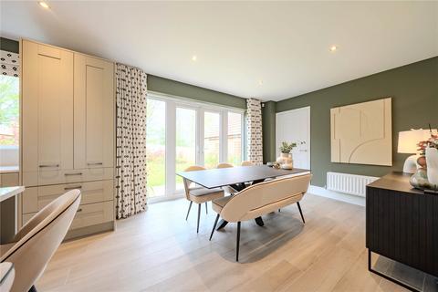 4 bedroom detached house for sale, Windsor View, Tingley, Wakefield, West Yorkshire