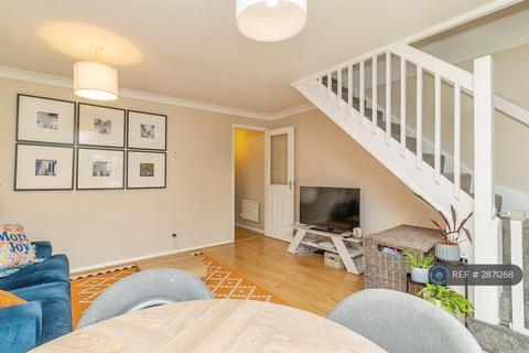 2 bedroom semi-detached house to rent, Brayton Court, Shenley Lodge, Milton Keynes, MK5