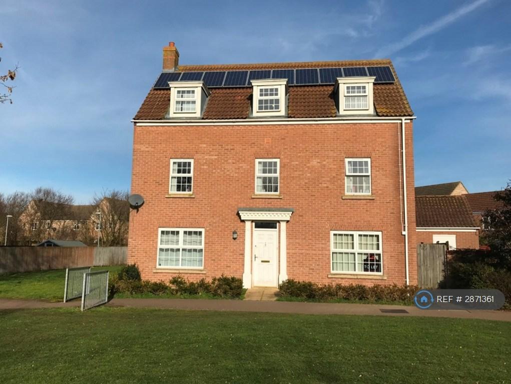 5 bedroom detached house to rent