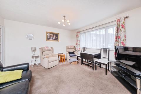 2 bedroom ground floor flat for sale, Ruskin Court, Newport Pagnell
