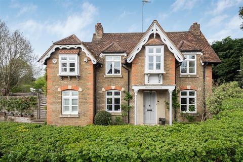 4 bedroom detached house for sale, Back Lane, Letchmore Heath