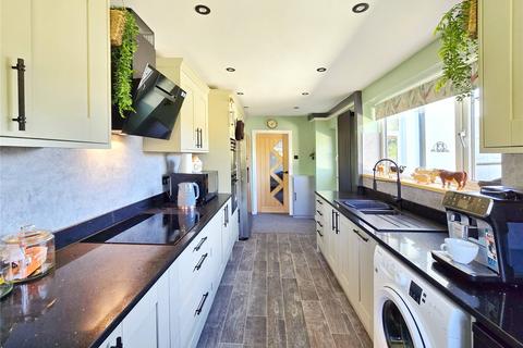 3 bedroom end of terrace house for sale, Burnley Road, Loveclough, Rossendale, BB4