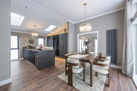 2 bedroom park home for sale, Bracknell, Berkshire, RG42