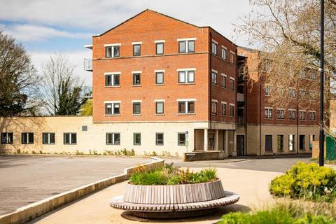 2 bedroom flat for sale, Court Street, Trowbridge BA14