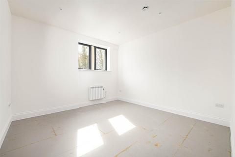 2 bedroom flat for sale, Court Street, Trowbridge BA14