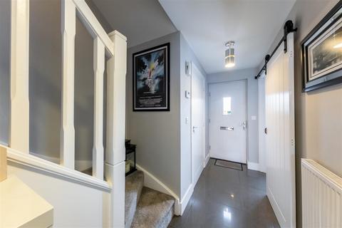 3 bedroom semi-detached house for sale, St. George's Place, Beeston