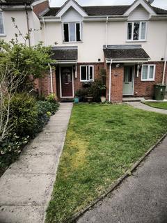 2 bedroom terraced house for sale, Ferndown Gardens, Farnborough, GU14