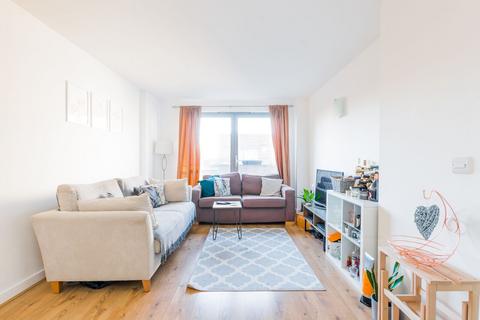 2 bedroom flat to rent, Deals Gateway, Deptford, London, SE13