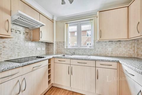 2 bedroom flat to rent, Broomfield Road, Chelmsford, Essex, CM1