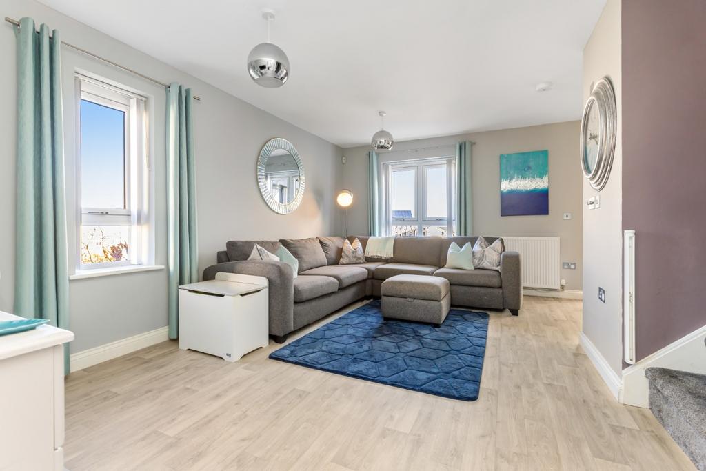 127 Milligan Drive, Edinburgh, EH16 4XD - View 2