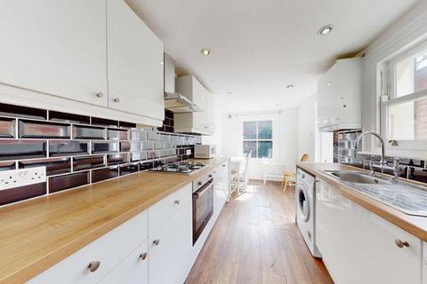 3 bedroom terraced house for sale, Letchford Gardens, College Park, London