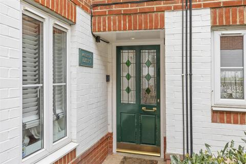 undefined, Tavistock Mews, High Wycombe HP12