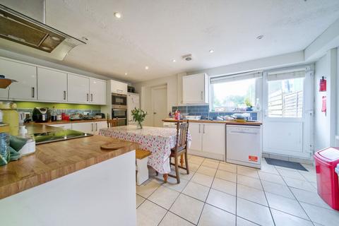 4 bedroom house to rent, Maplehurst Road, Chichester