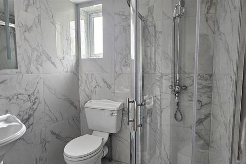1 bedroom apartment to rent, High Street, Broadstairs