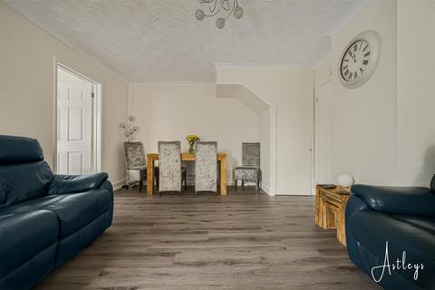 3 bedroom semi-detached house for sale, Penrhiw Road, Morriston, Swansea
