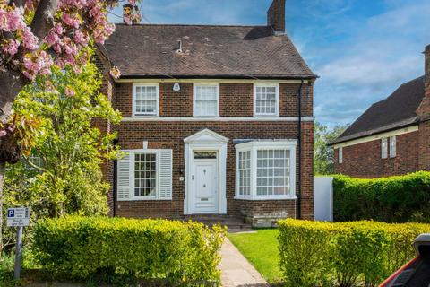 4 bedroom semi-detached house to rent, Gurney Drive, Hampstead Garden Suburb, London, N2
