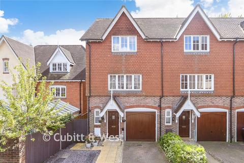 3 bedroom end of terrace house for sale, Cherry Place, Haywards Heath RH16